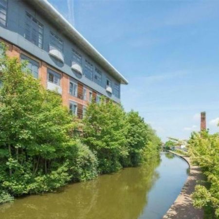4B Loft Penthouse Industrial Decor With Canal & City Views Coventry Exteriér fotografie